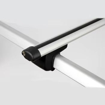 Ανθεκτικό αλουμίνιο οβάλ οροφή αυτοκινήτου Mount Cross Bars 8114+B1 Παγκόσμιο για 4x4 Ταξίδι με Rack αυτοκινήτου Υψηλές ράγες